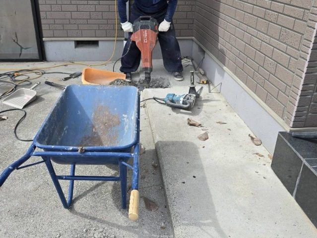 松川町M邸_柱箇所掘削工事