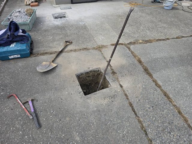 松川町M邸_柱箇所掘削完成