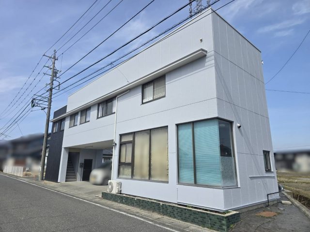 飯田市T邸_施工後全景右から