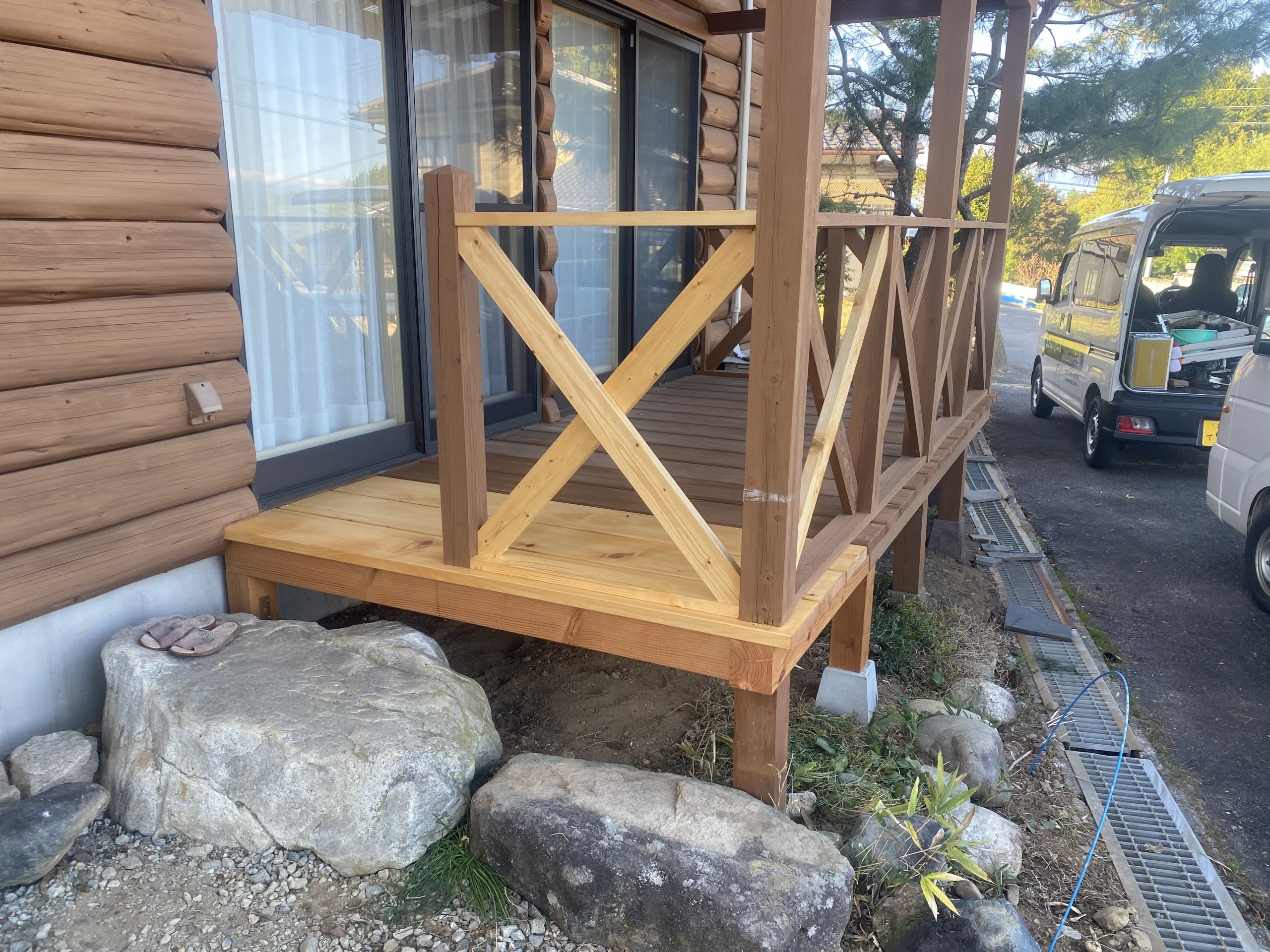 ウッドデッキの新規交換