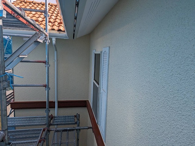 上伊那郡飯島町：外壁塗装工事が完了したモルタル外壁の住宅