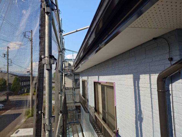 駒ヶ根市T邸_雨樋・鼻隠し塗装