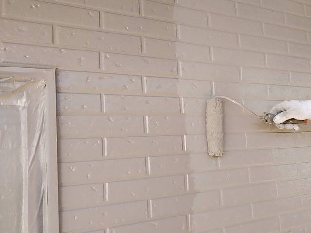 高森町M邸_外壁上塗り