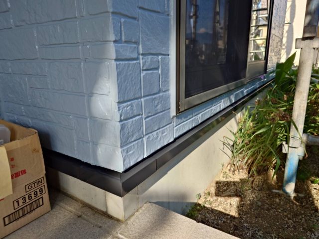 駒ヶ根市T邸_水切塗装完成