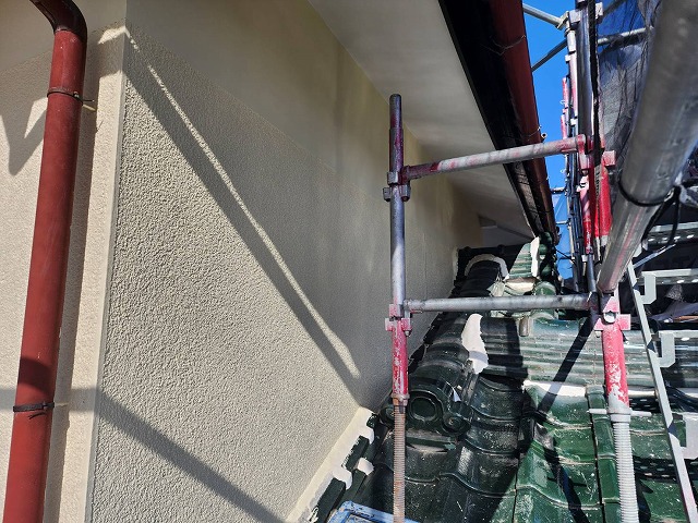 飯田市：シリコンREVO1000を使ったモルタル外壁塗装とマルチエースⅡ-JYを使った漆喰外壁塗装工事