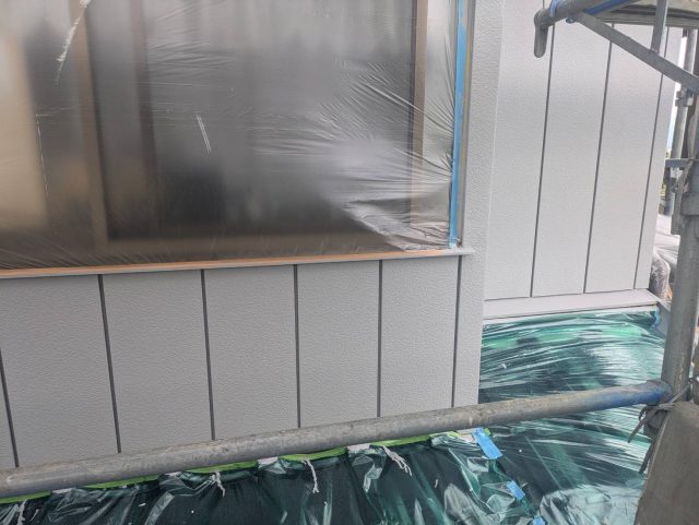 飯島町I邸_金属サイディング2F下塗り