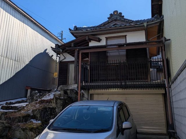 伊那市M邸_施工前-入口