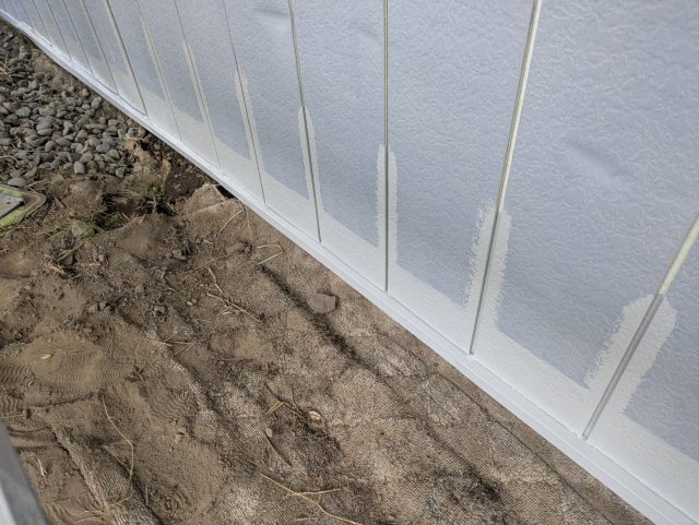 伊那市S邸_外壁中塗りダメ込み