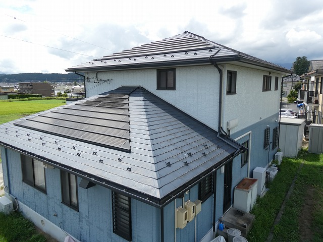 飯田市：スレート屋根塗装工事を行う前の建物全景