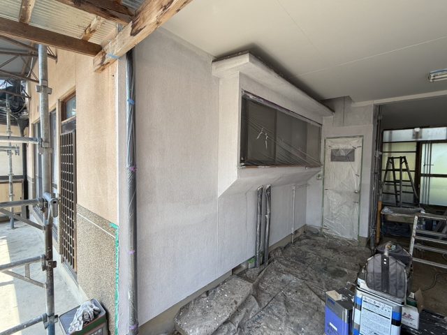 飯田市N邸_作業場下塗り