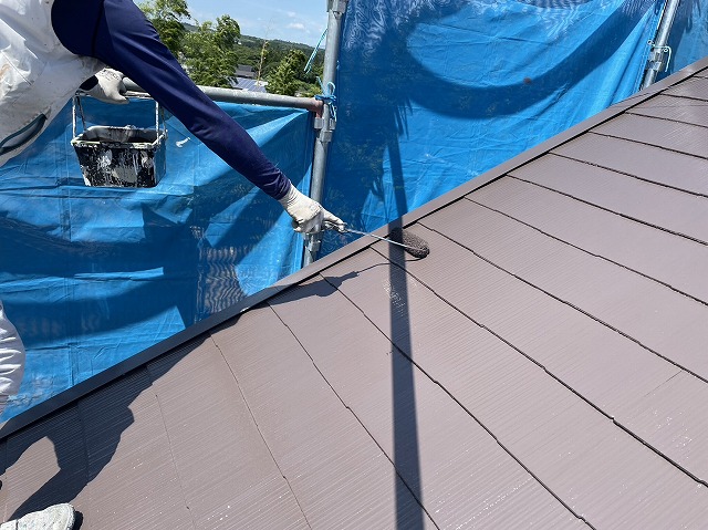 下伊那郡松川町：スレート屋根にスーパーシャネツサーモで上塗り施工