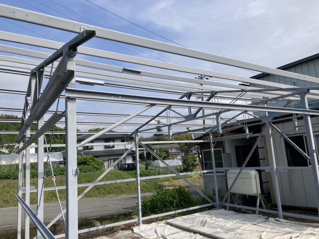 阿智村S邸_錆止め塗装完成