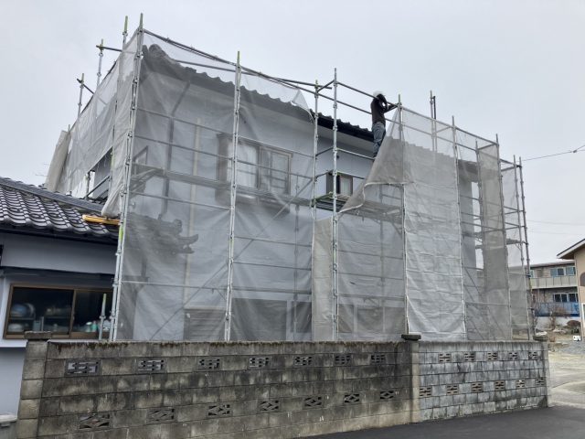 飯田市I邸_足場撤去作業中