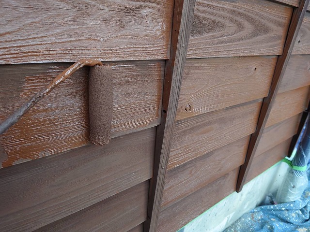 飯田市：住宅板張り外壁に木部塗装