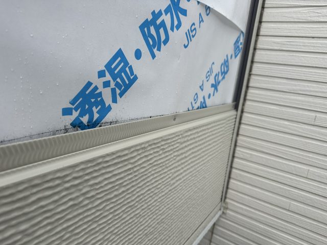 飯島町M邸_金属サイディング張り