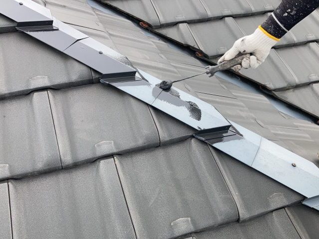 阿南町G邸_棟板金塗装