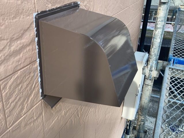 大桑村トミヤハイツ_換気フード塗装
