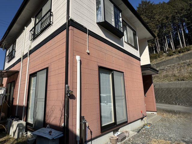 飯田市I邸_玄関左側のようす