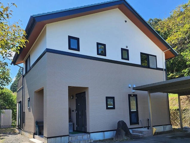 伊那市K邸外壁施工後